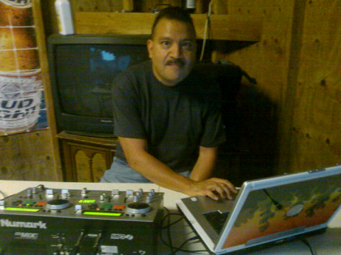 gilbert avila bilingual spanish english dj san antonio texas